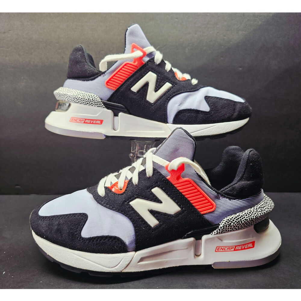 New Balance Men 6 Comfy footwear